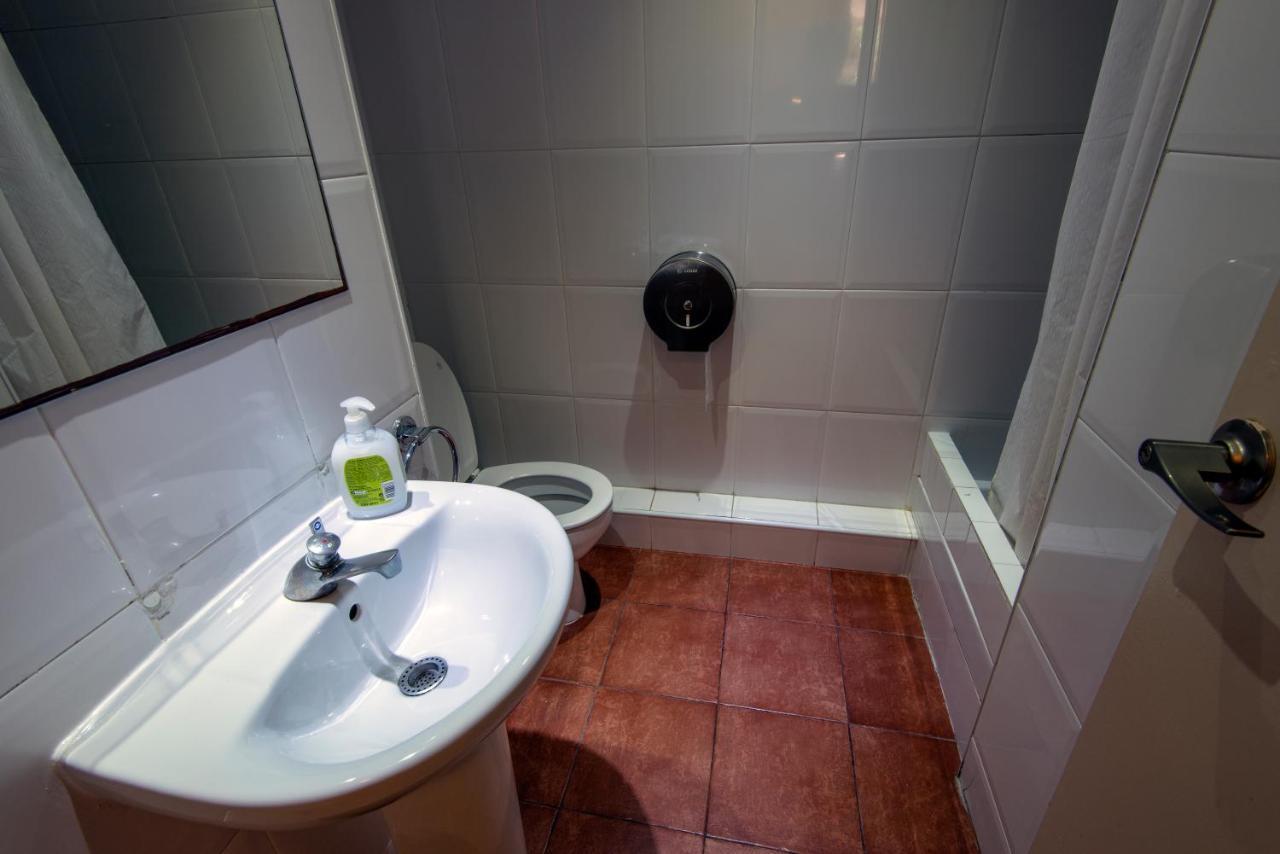 Hostal Residencia Sants *