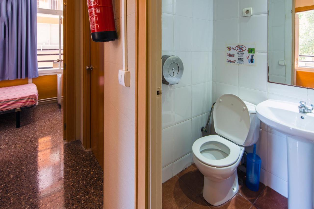 Hostal Residencia Sants