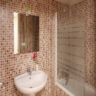 Hotel Mh Guell 3*