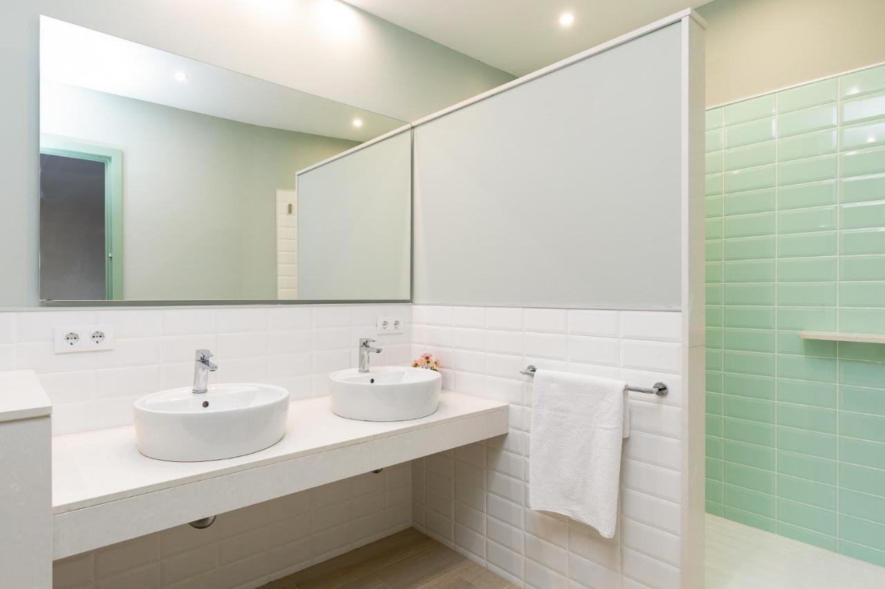 Modernist Family Apartamento Barcelona