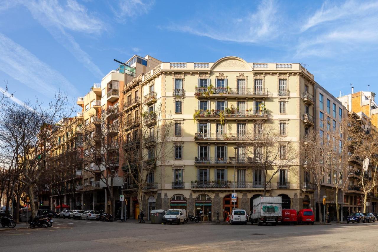 Modernist Family Barcelona