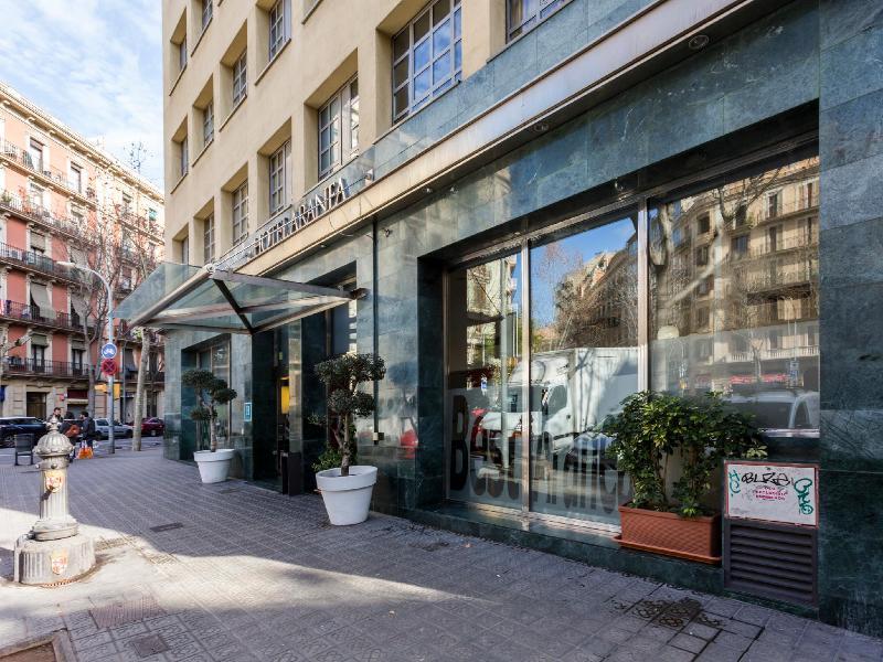 Hotel Aranea 3*