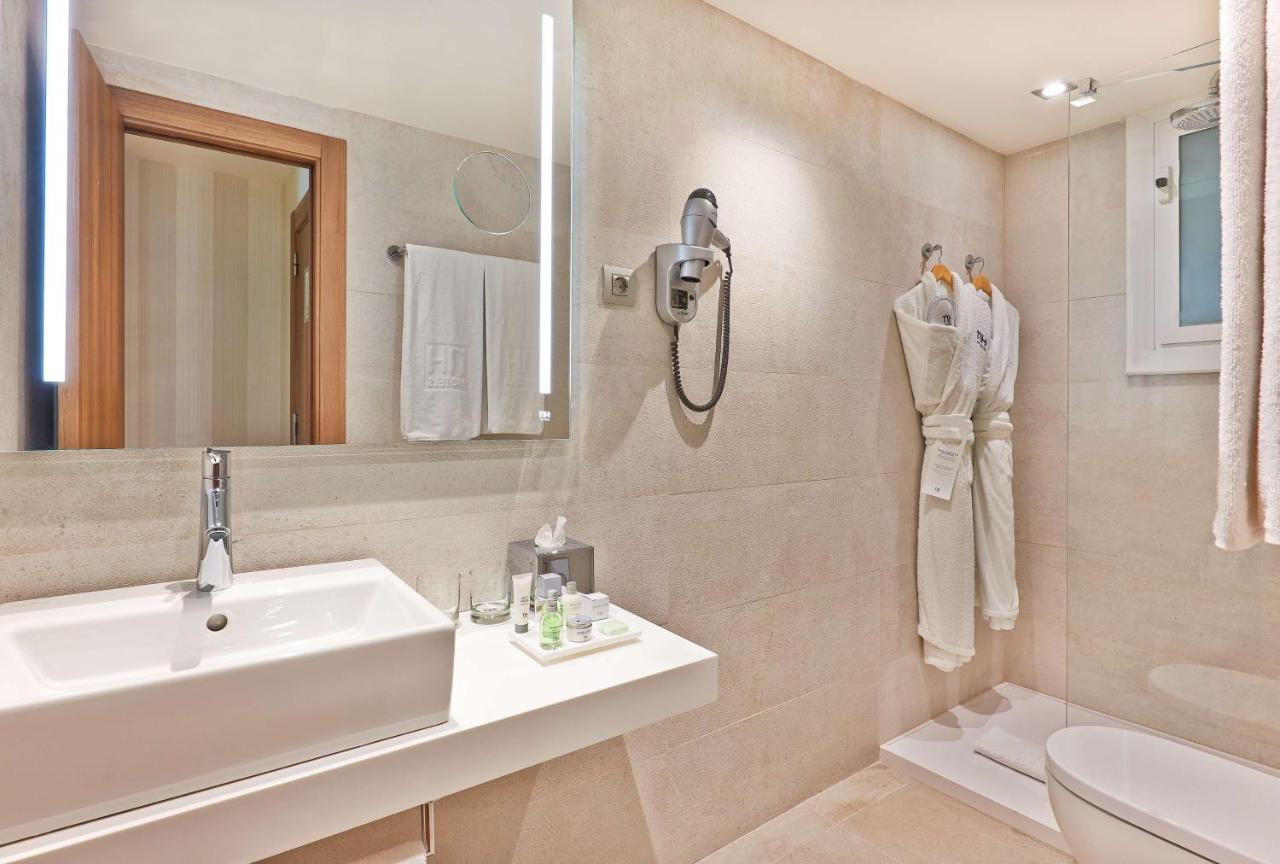 Hotel Nh Les Corts Barcelona
