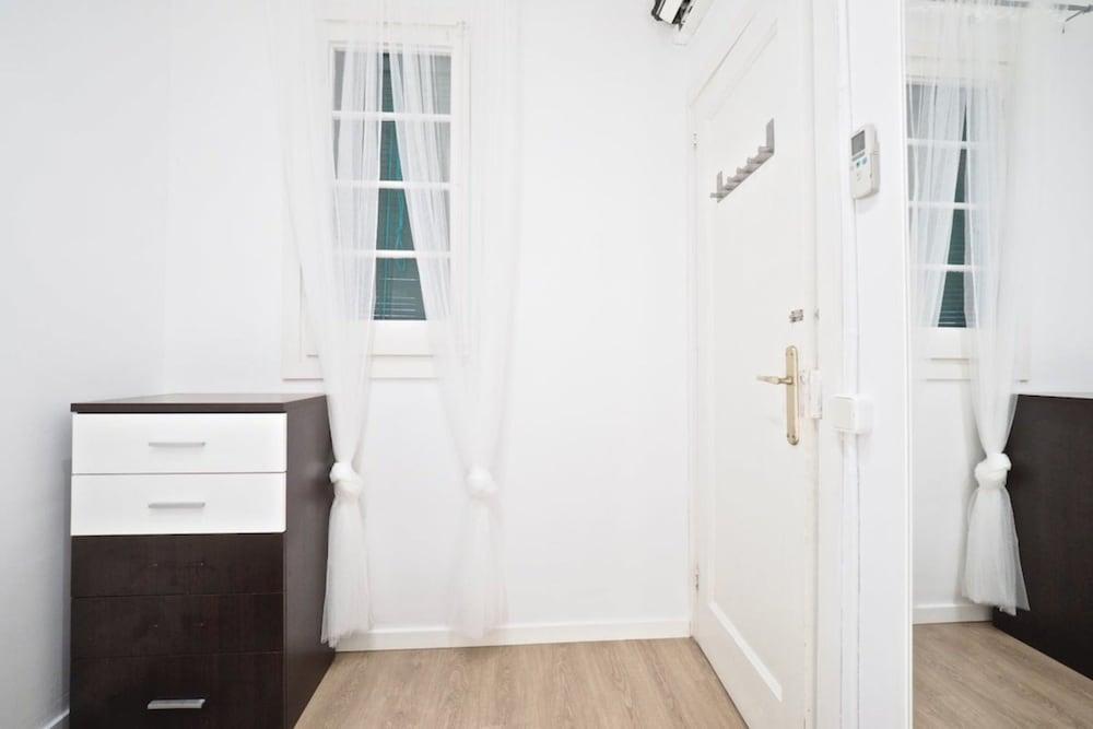 Suites4days Sagrada Familia Apartamento *