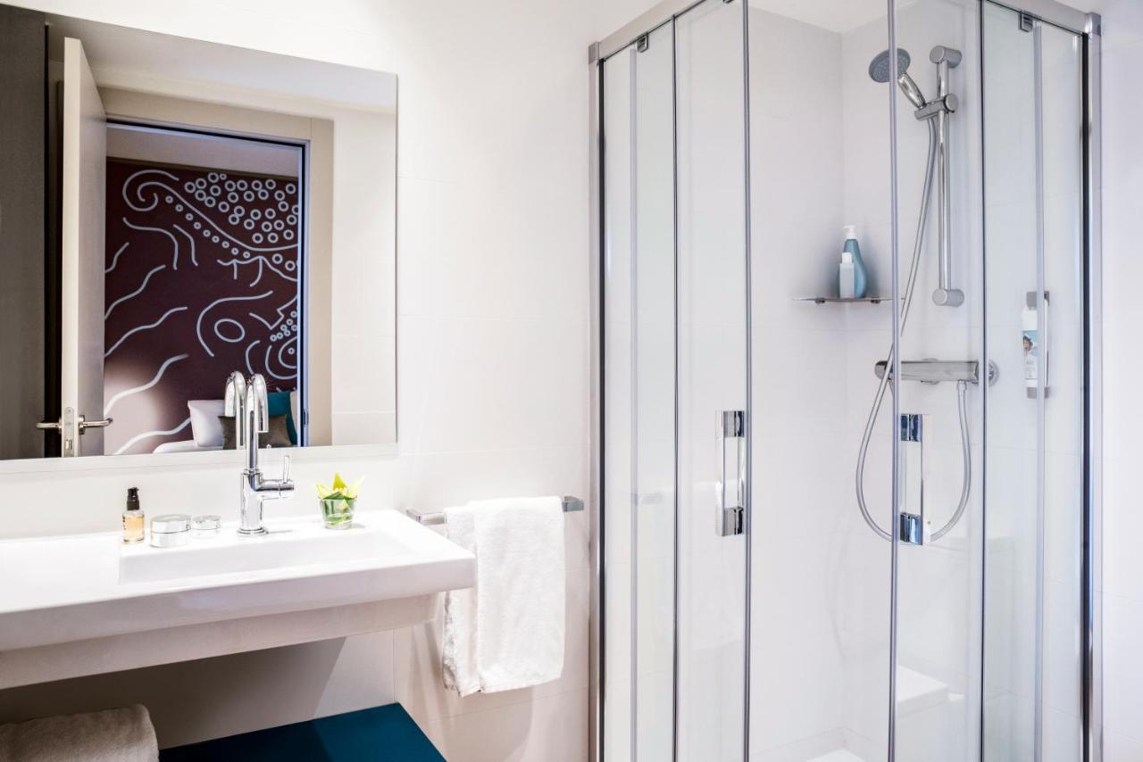 Ibis Styles Centre 2*