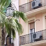 Serennia Apartamentos Sants