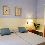 Serennia Apartamentos Sants