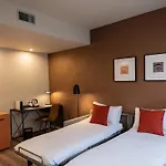 Atenea Rekord Suites