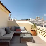 C211 Barcelona Apartments