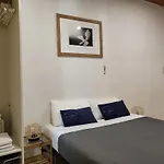 Barcelona Rooms 294