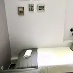 Apartamento Renovado Con 2 Habitaciones En El Corazon De Barcelona - Es-341-3