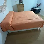 Habitacion Privada En Bello Apartamento Compartido