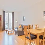 Cozy Apartment With Suite 21