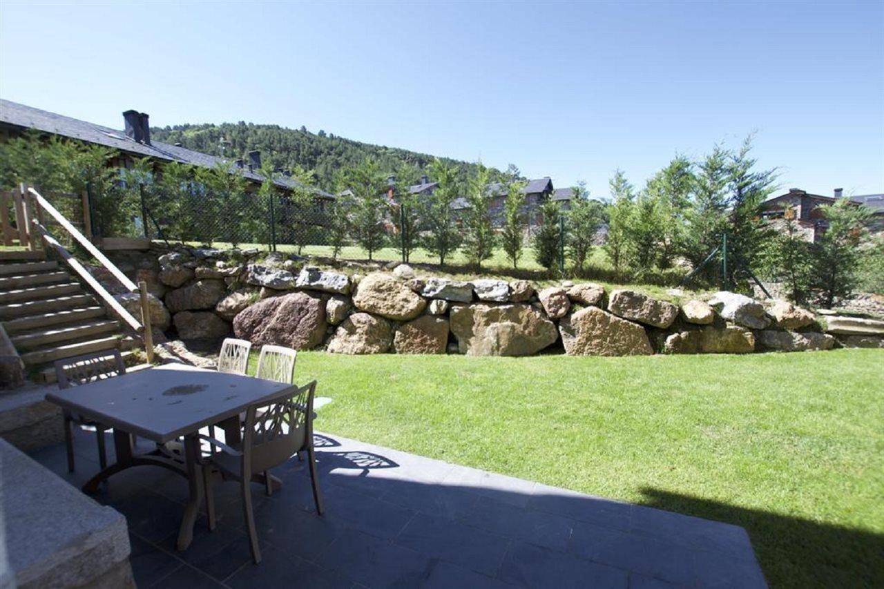 Montserrat Duplex Apartment