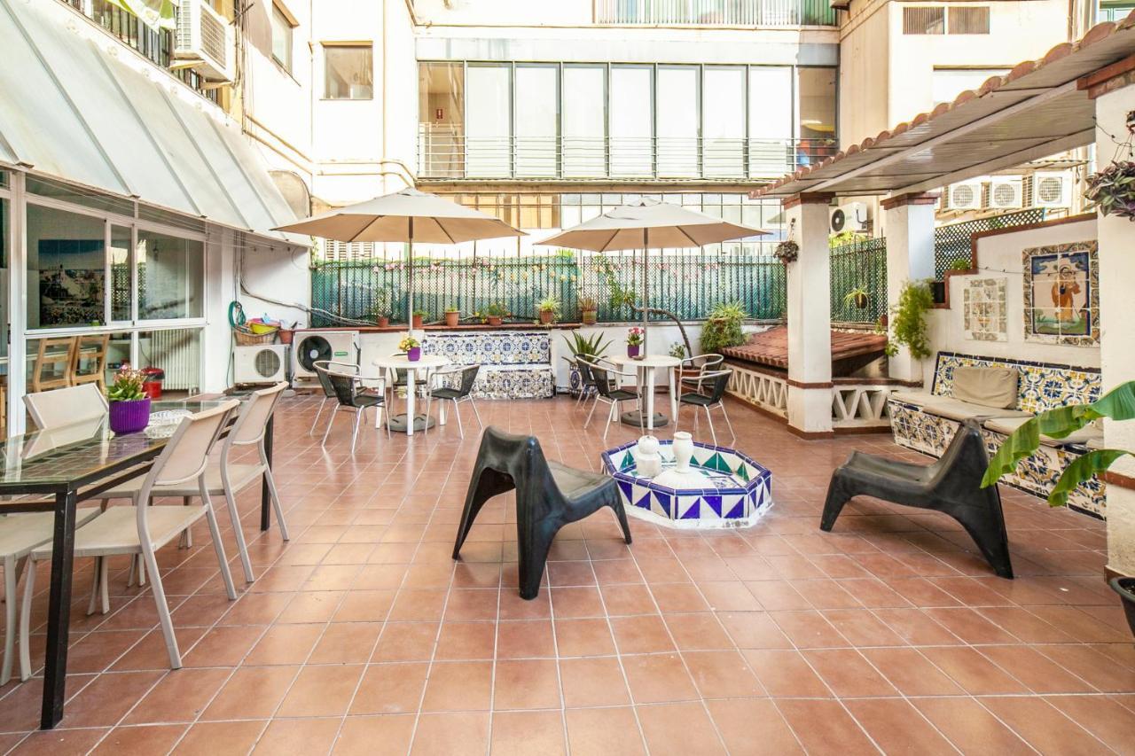 Hostal Fabrizzios Terrace Barcelona