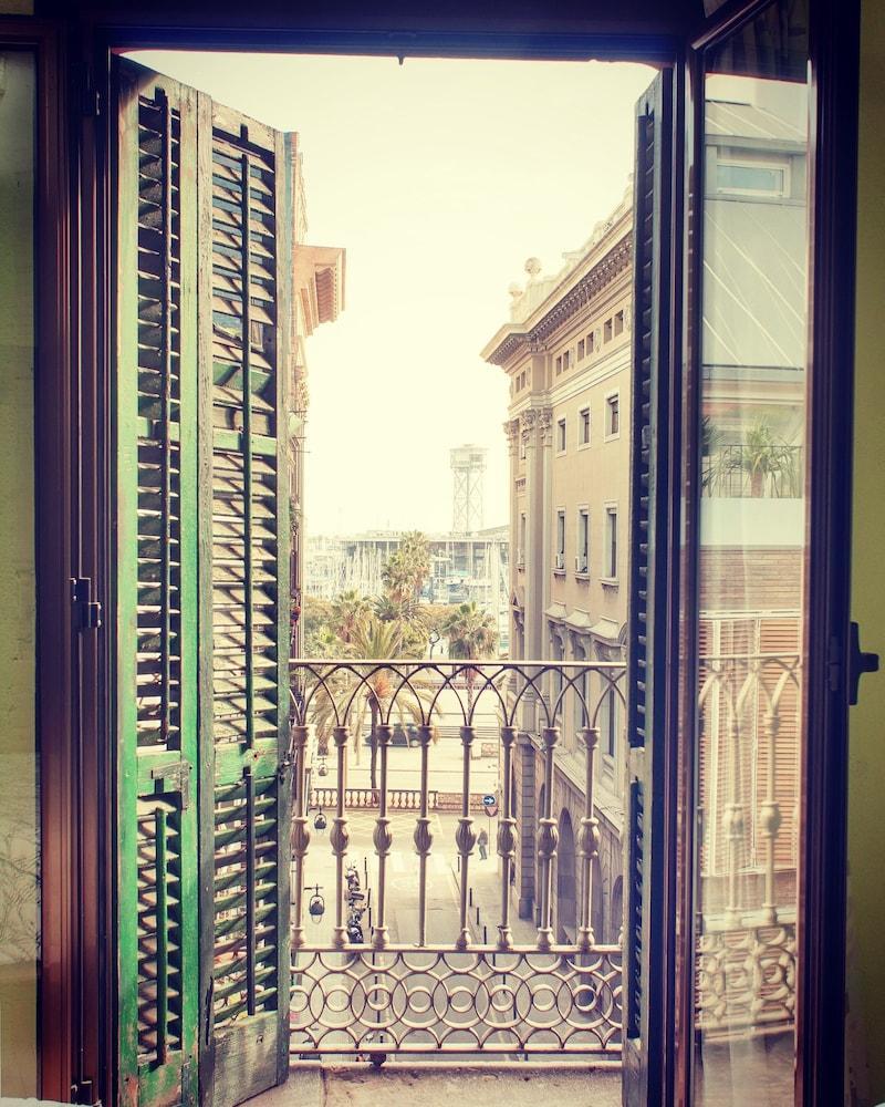 La Pau 4 Sup Hotel