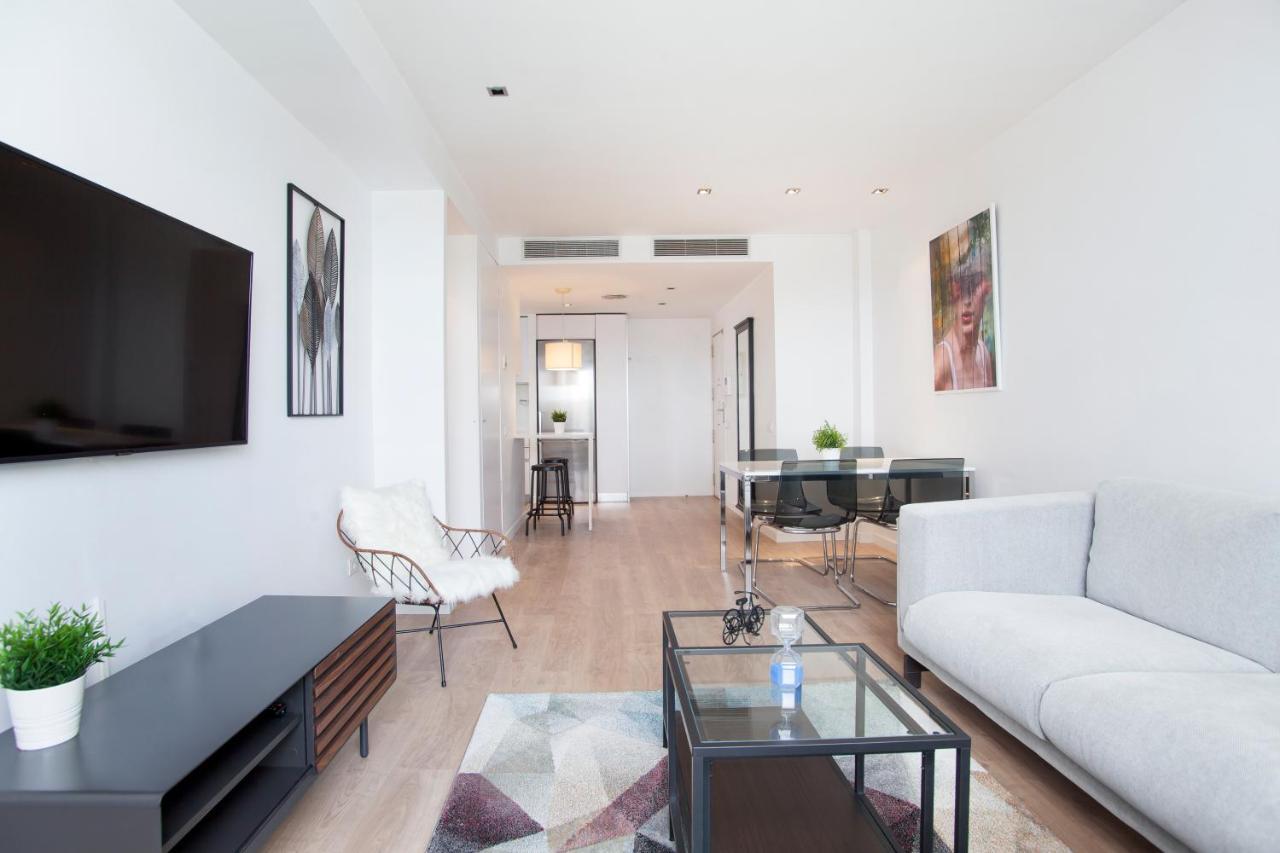 Tendency 12 Penthouse Apartment