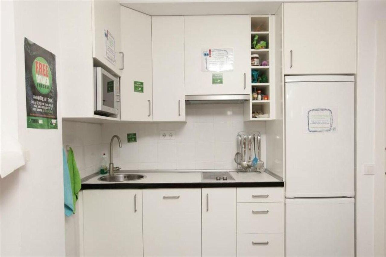 Hostal One Ramblas Barcelona