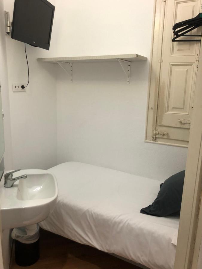 Guest house Hostalin Diputacion Barcelona
