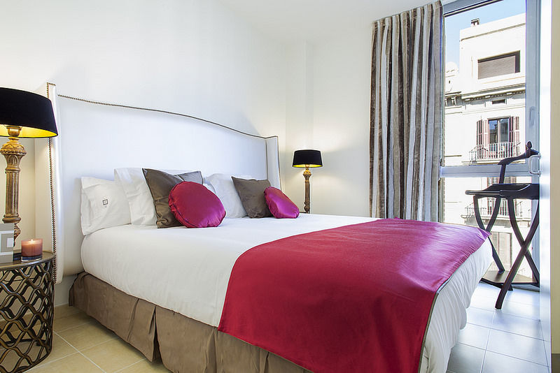 Splendom Pau Claris Apartahotel Barcelona