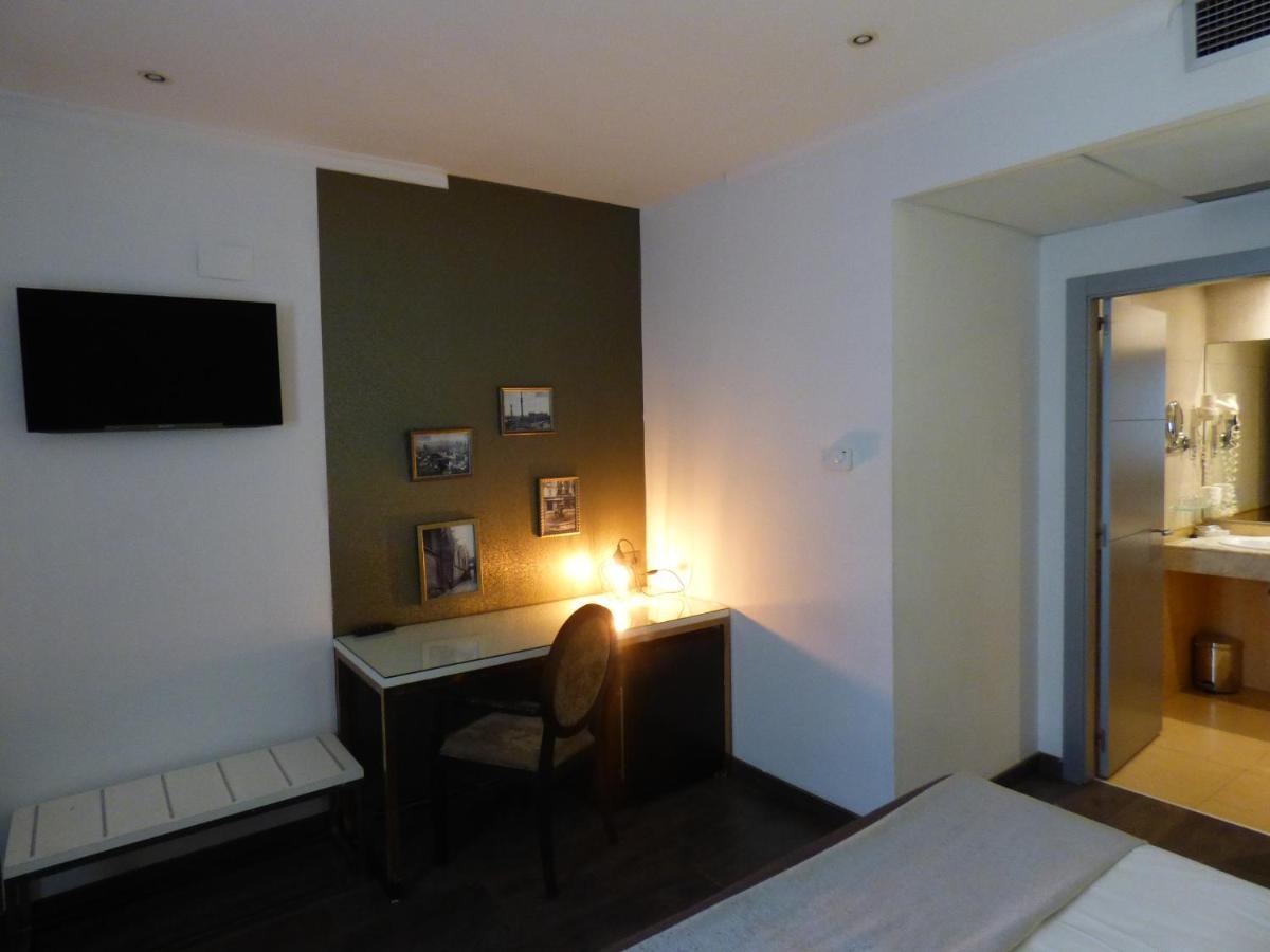 Hotel Moderno