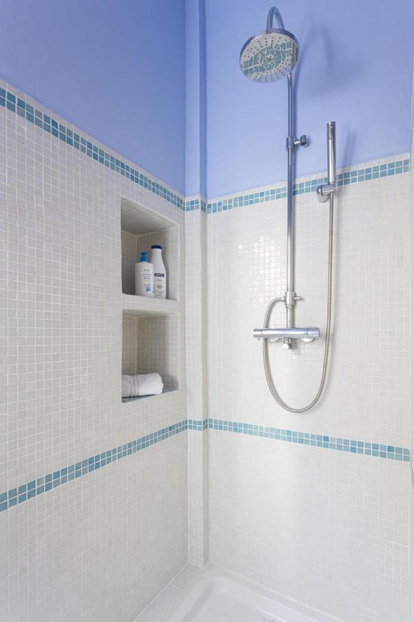 Luxurious-historical With Terrace Apartamento *