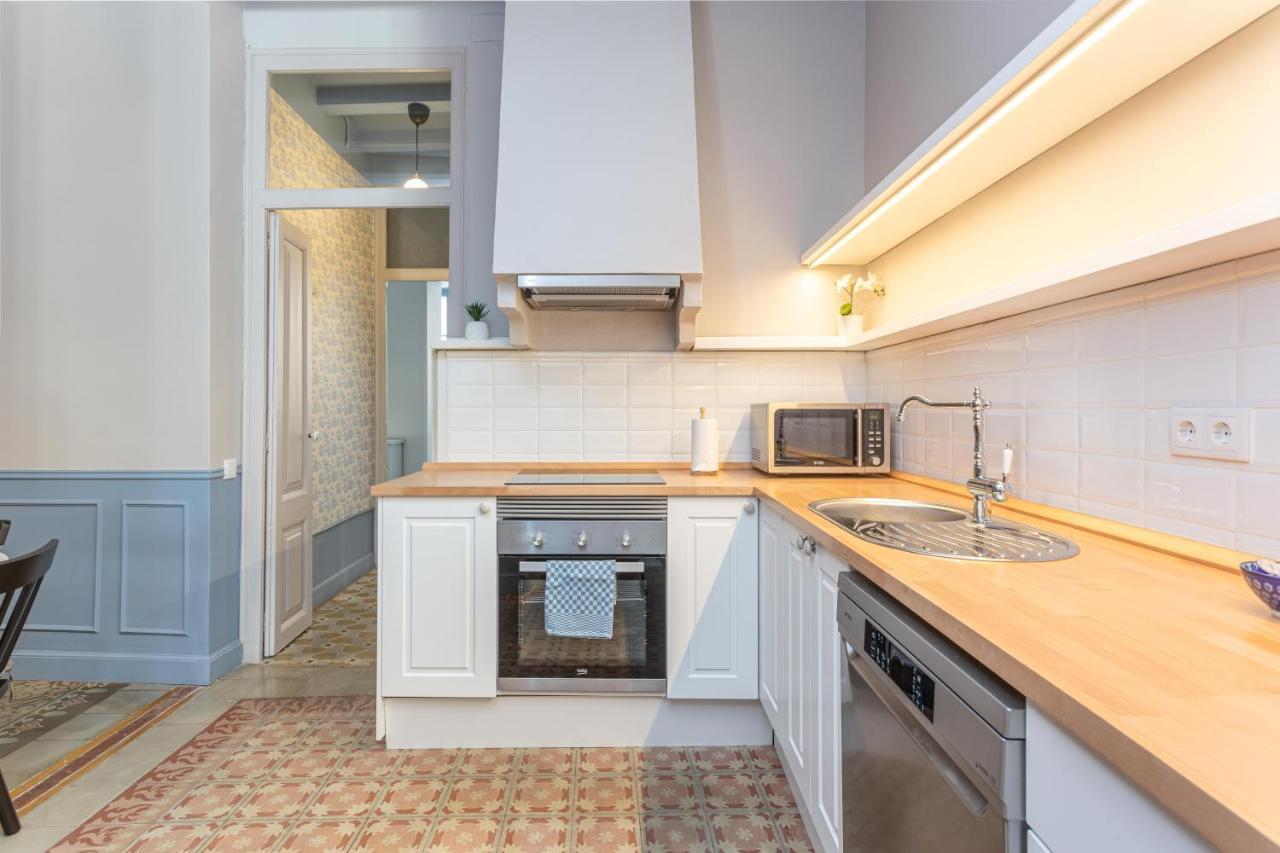 Luxurious-historical With Terrace Apartamento *