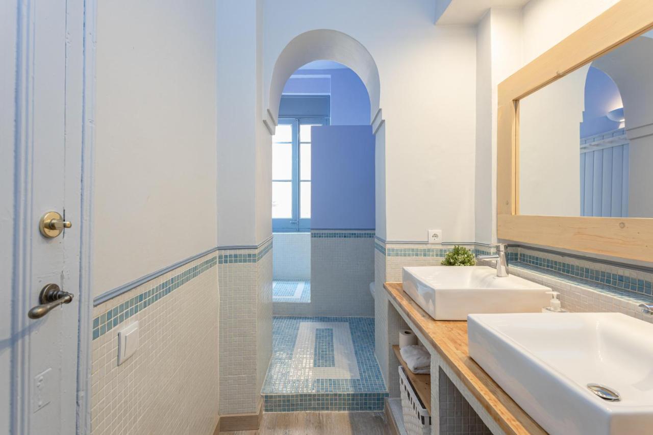 Apartamento Luxurious-historical With Terrace Barcelona
