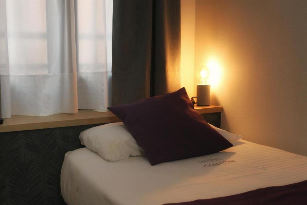 Canton Hotel *