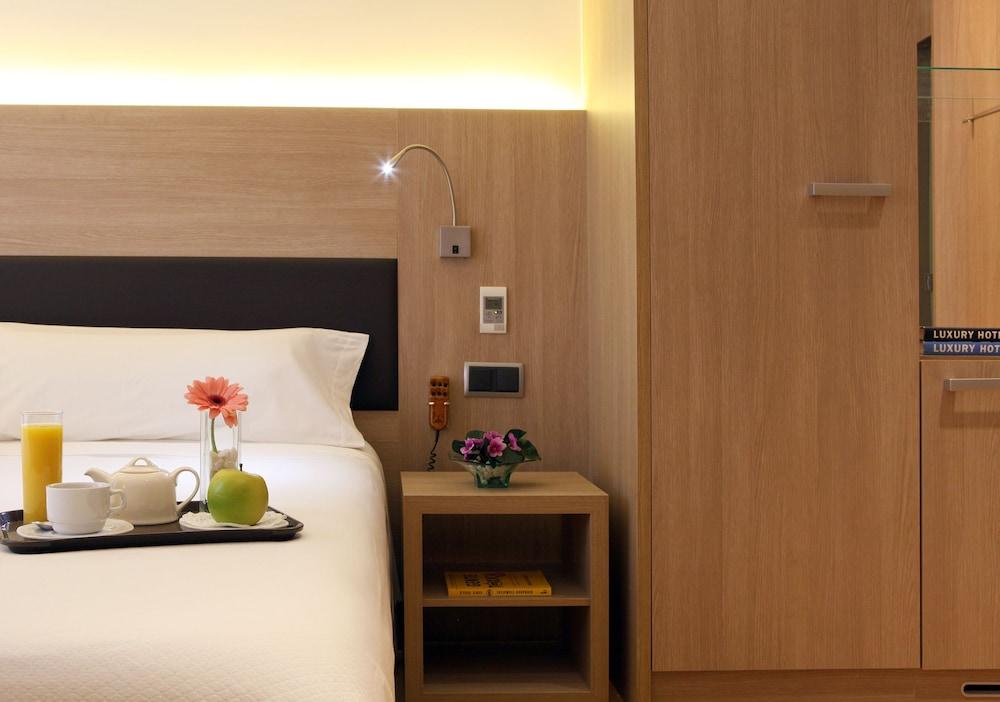 Lleó Hotel 3*