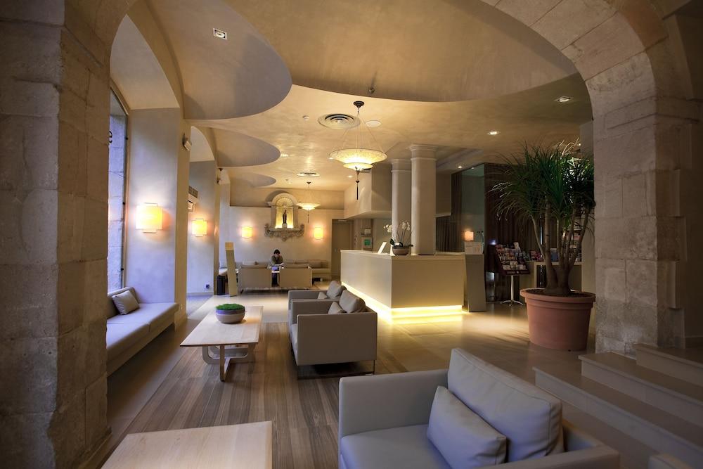Sant Agustí Hotel