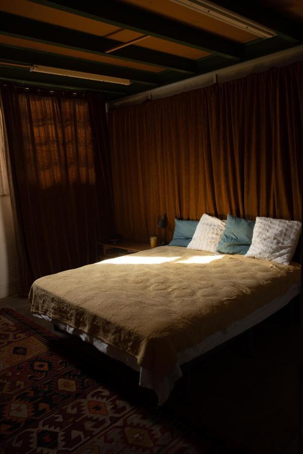 Local 6 Bed and breakfast *