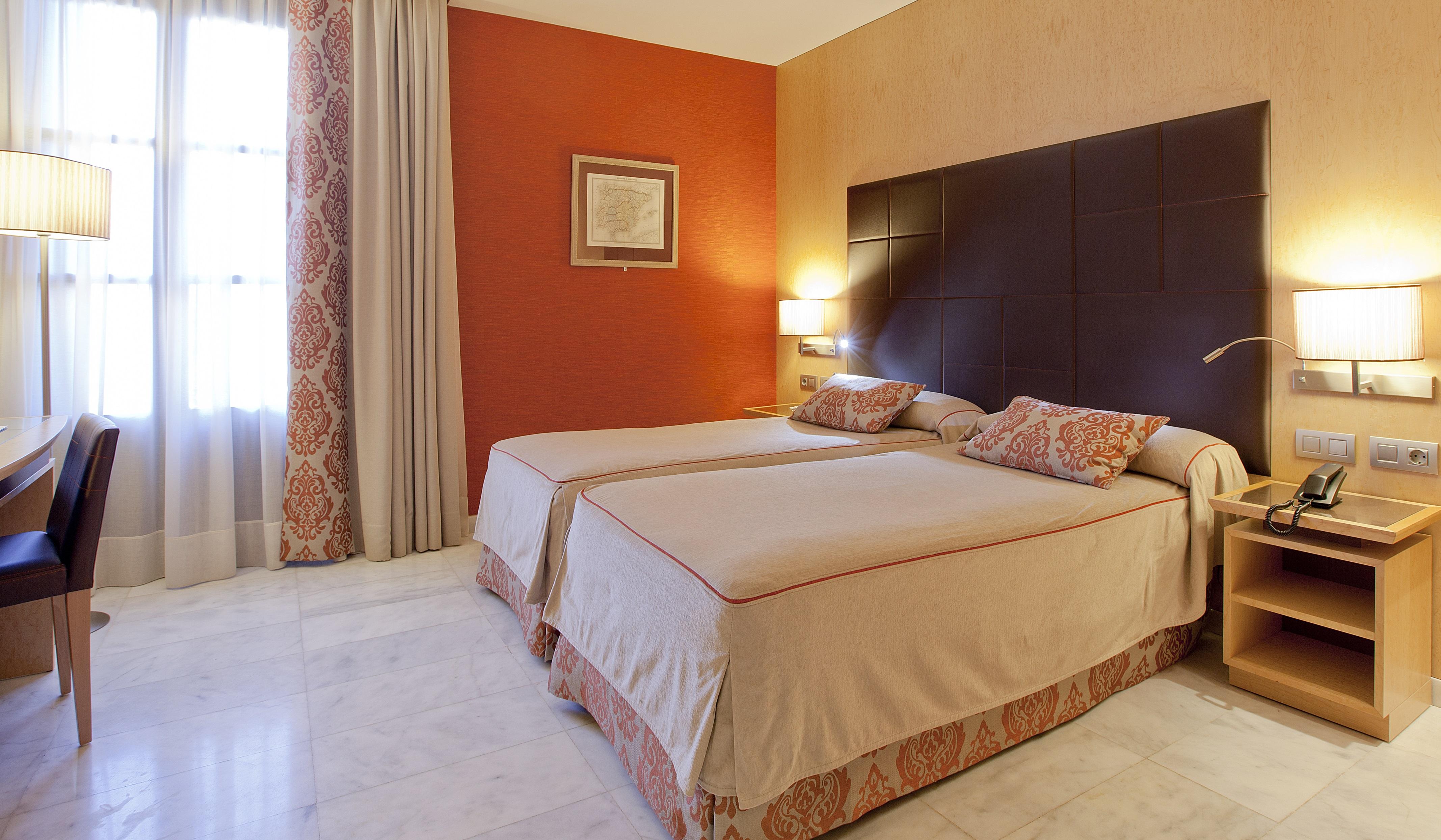 Hotel Medinaceli 4*