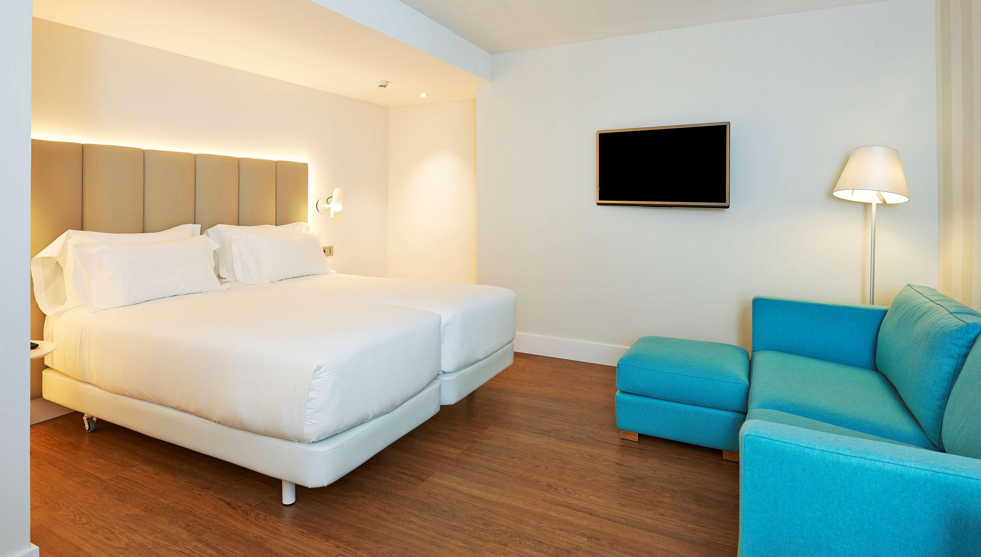 Nh Sants Hotel