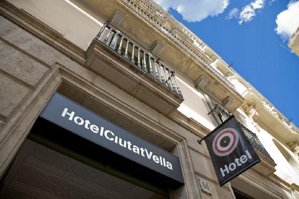 Ciutat Vella 3*