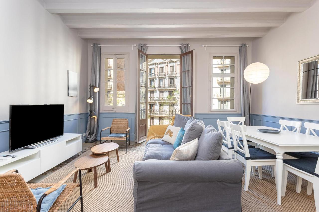 Luxurious-historical With Terrace Apartamento *