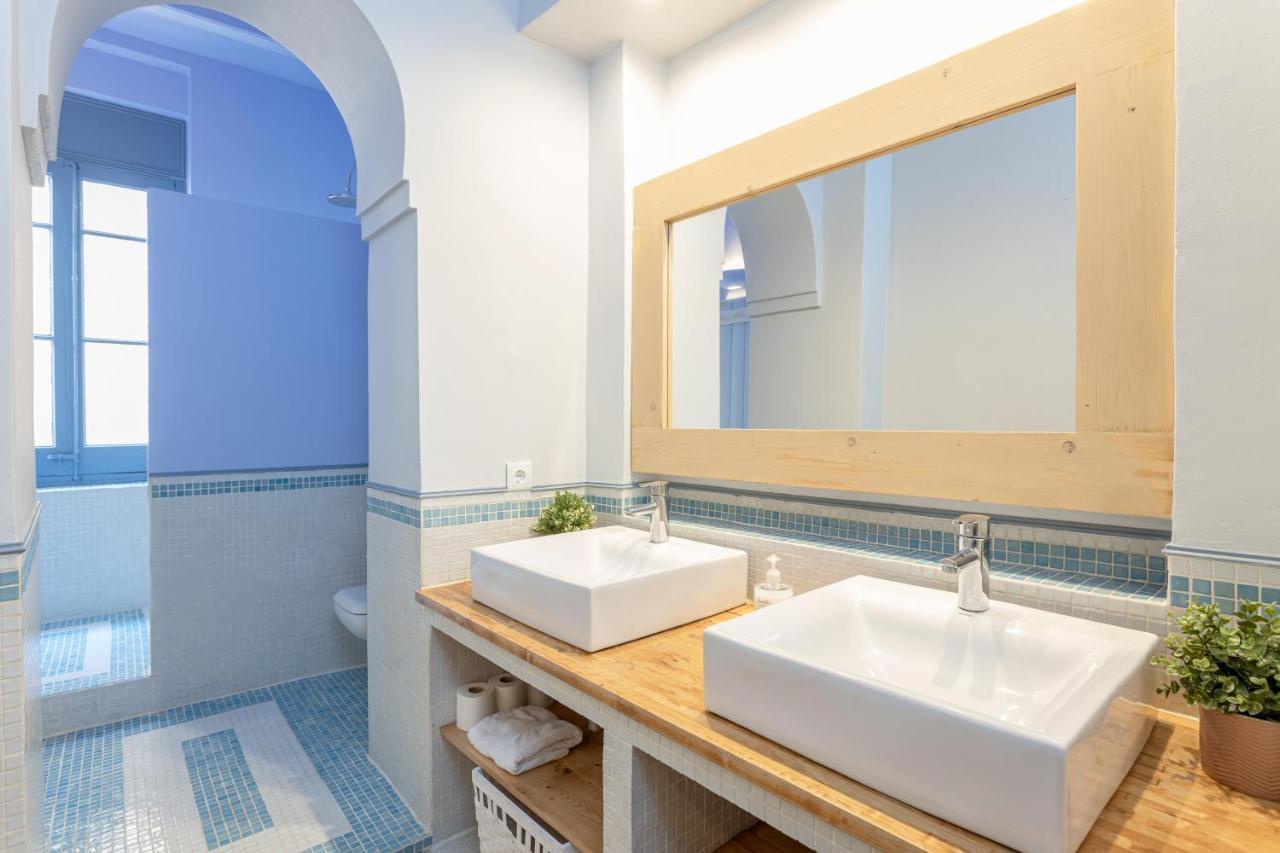 Apartamento Luxurious-historical With Terrace Barcelona