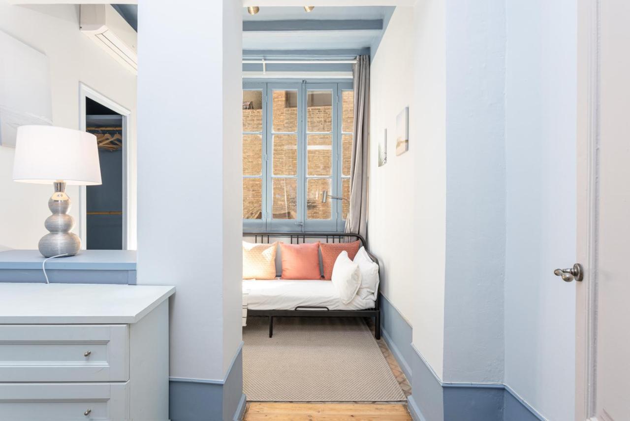 Luxurious-historical With Terrace
