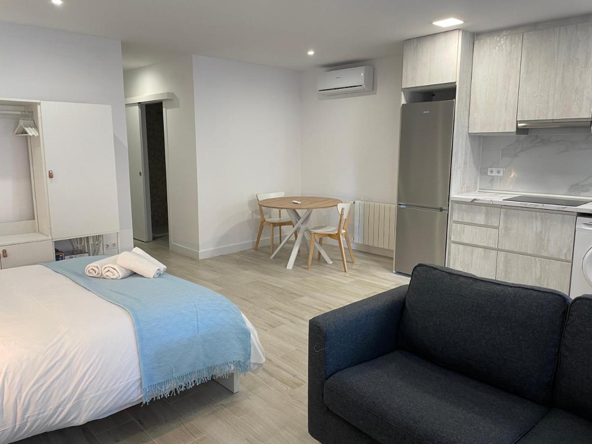 - Iberia Apartment *