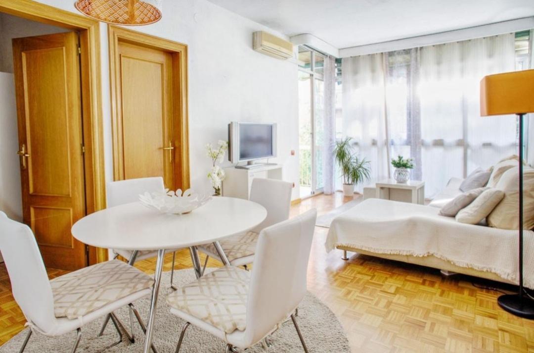 Apartamento Bcn 4 *