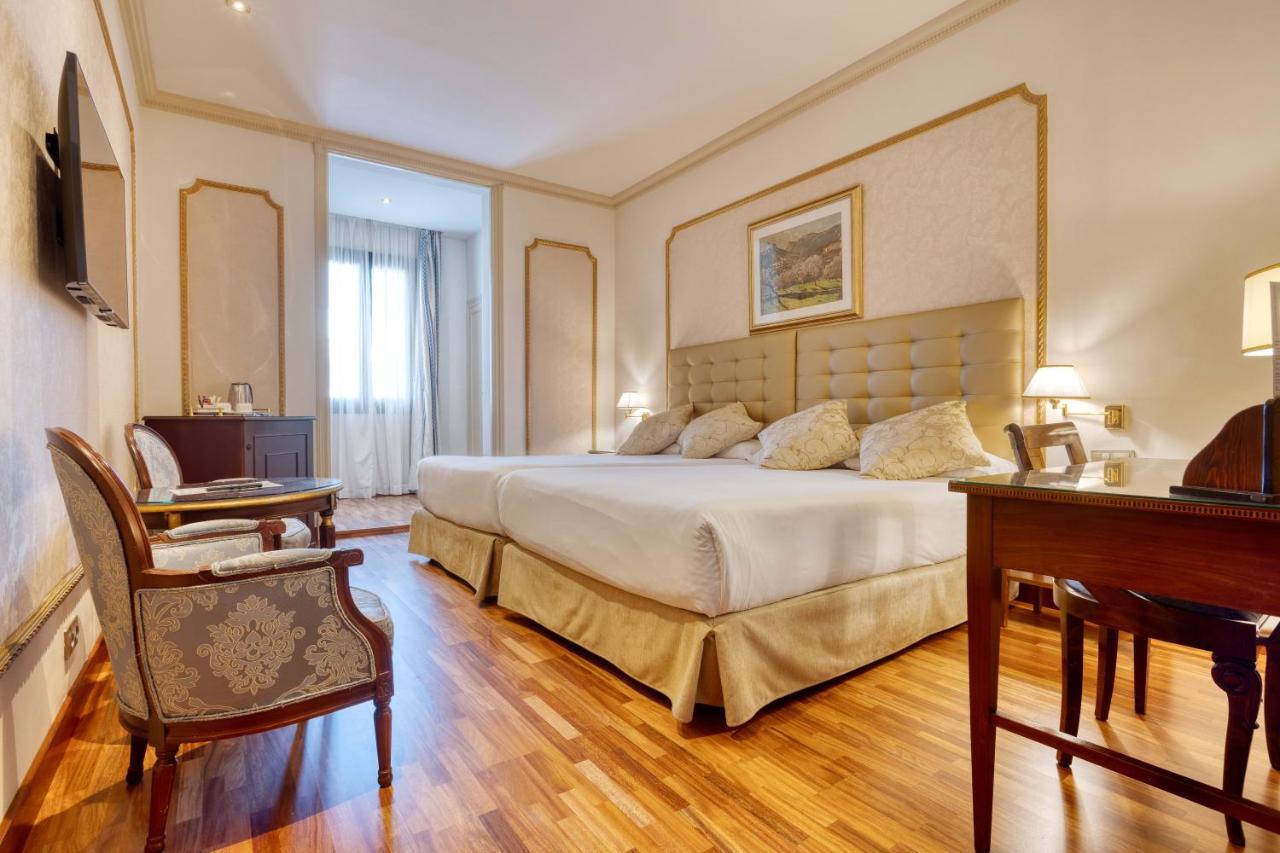Hotel Roger De Llúria