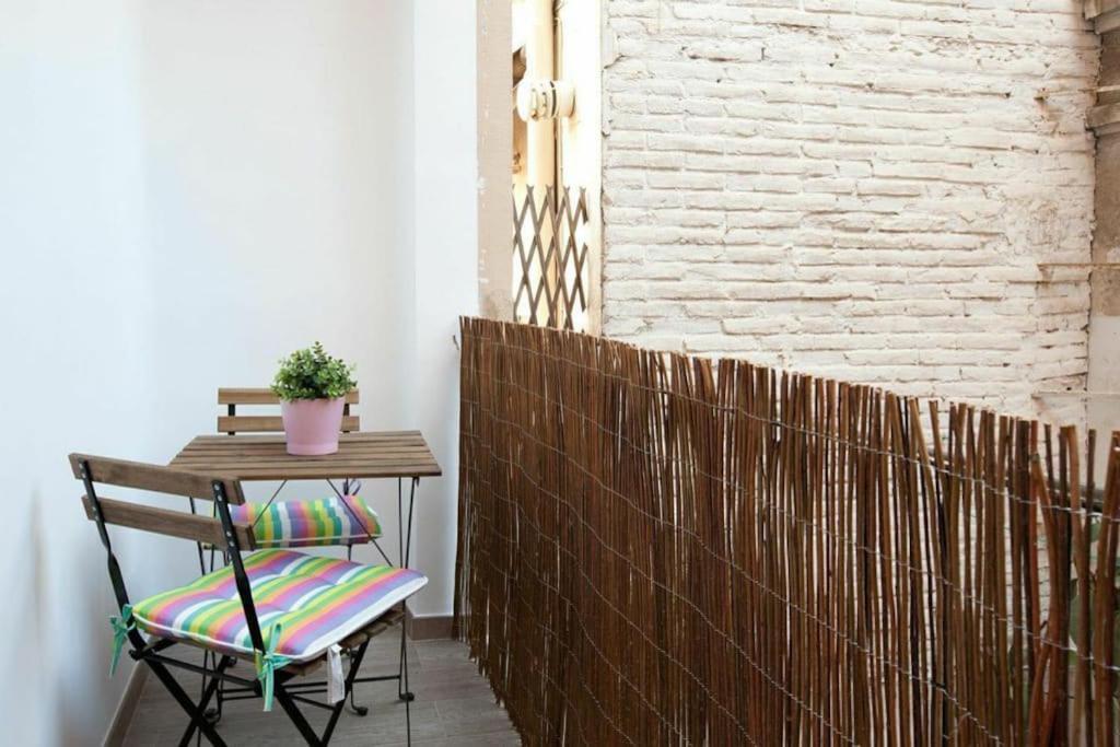 Bed&bcn Enamorats Apartamento *