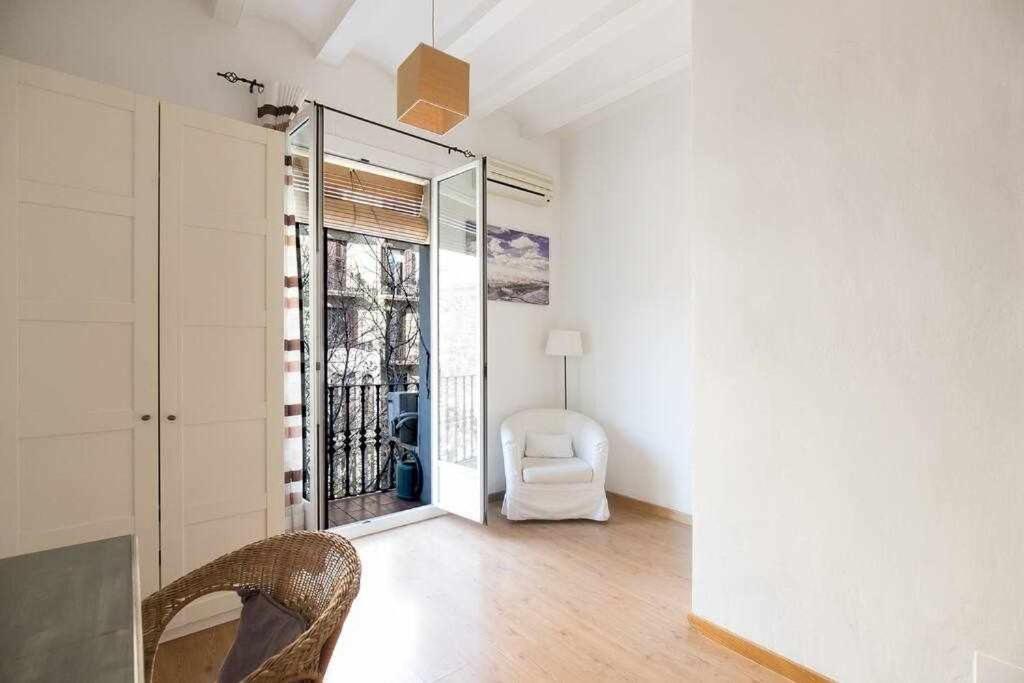 Consell Cent Ii 3 Domitorios Eixample Apartamento *