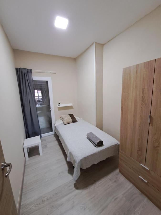 Apartamento Meridiana Sant Andreu 4 Bedrooms *