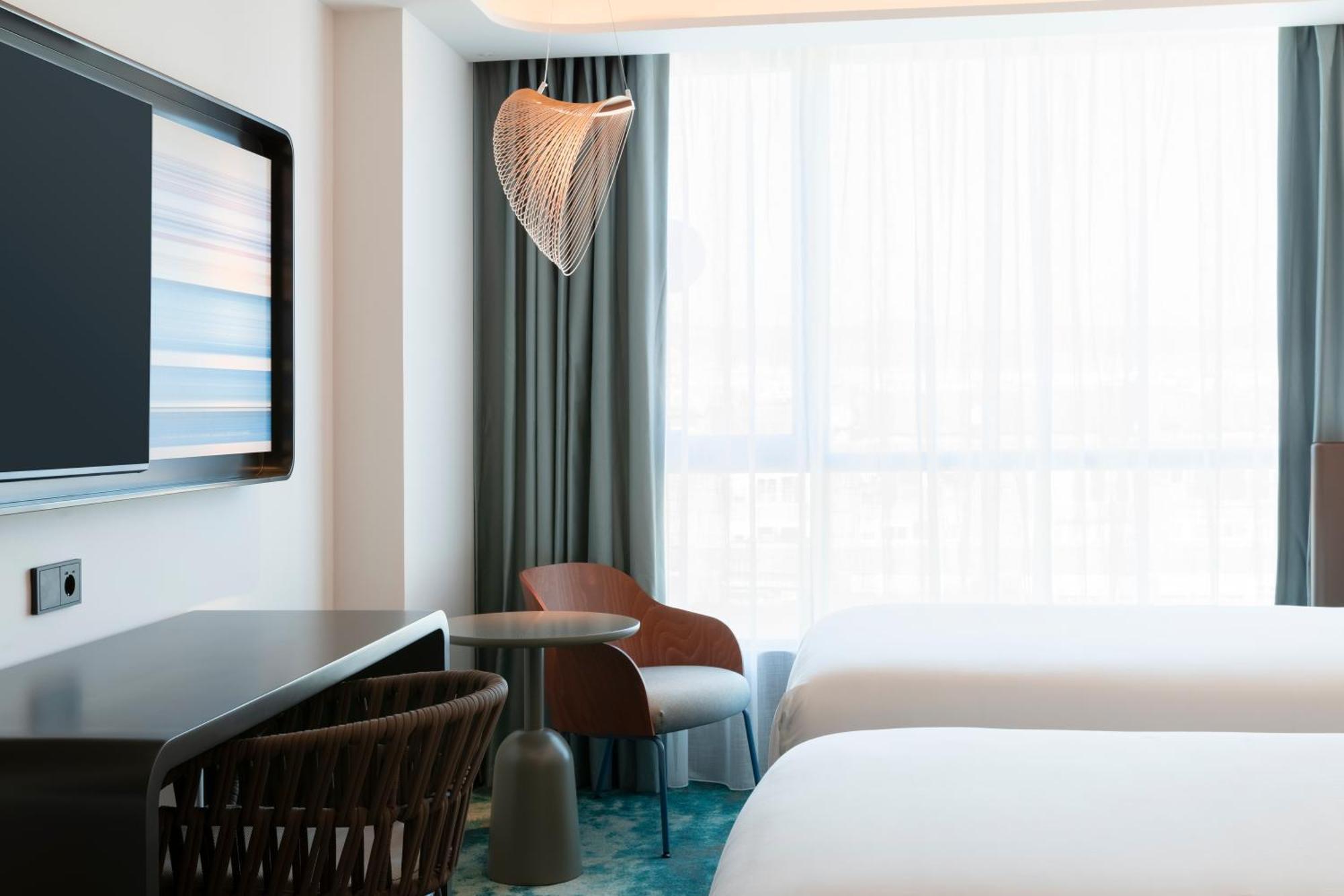 Labtwentytwo Barcelona, A Tribute Portfolio By Marriott Barcelona