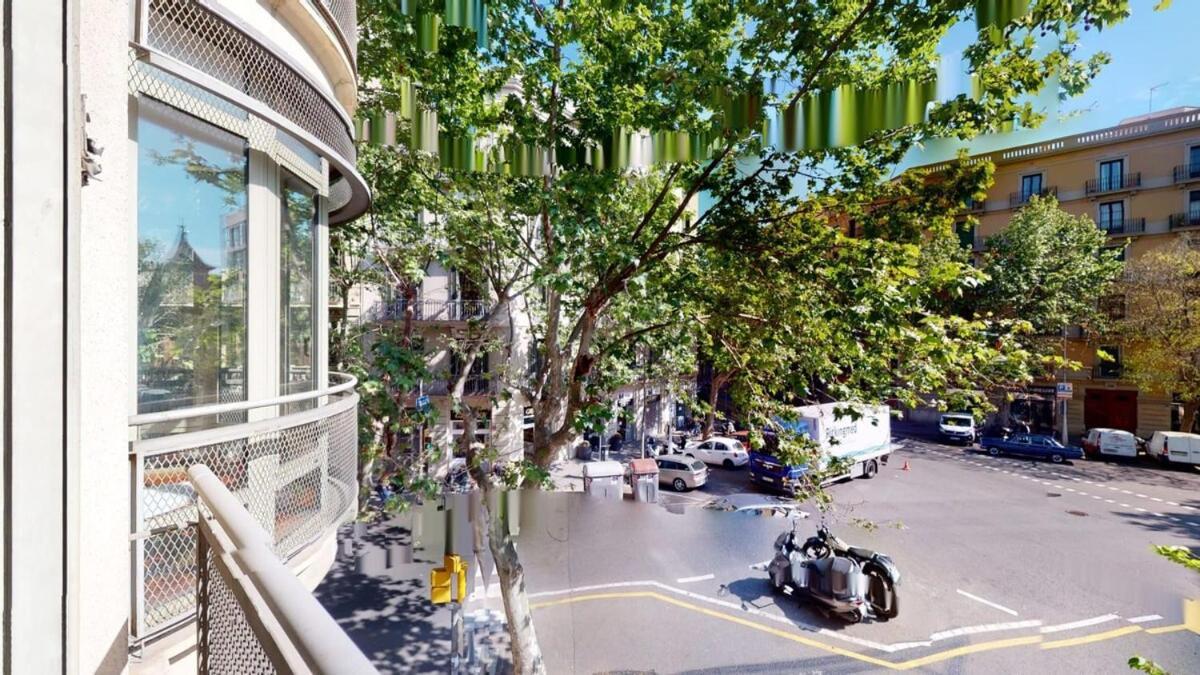 Apartment Modern And Bright Three-bedroom In Eixample *