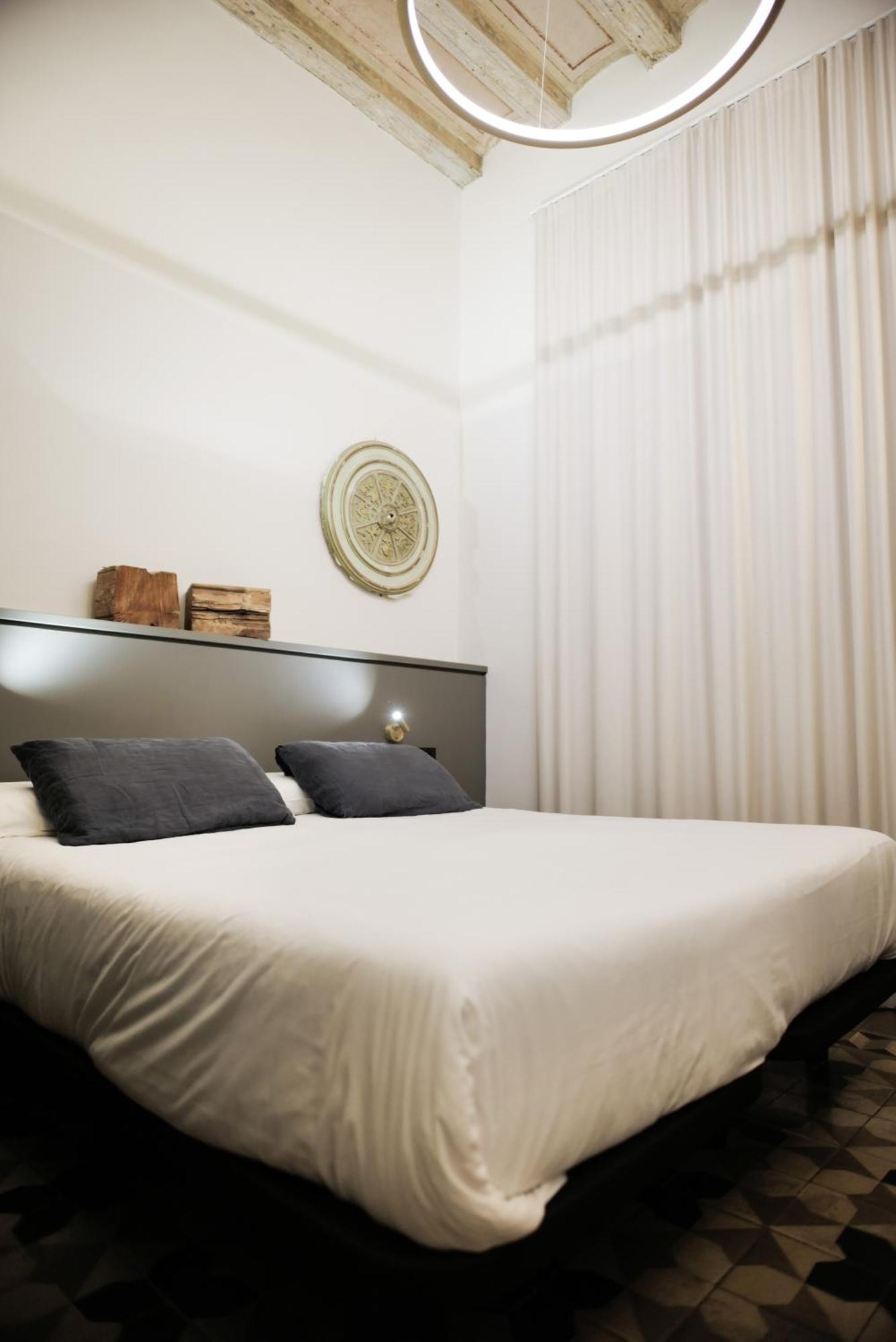 Porxos Garden Guest house