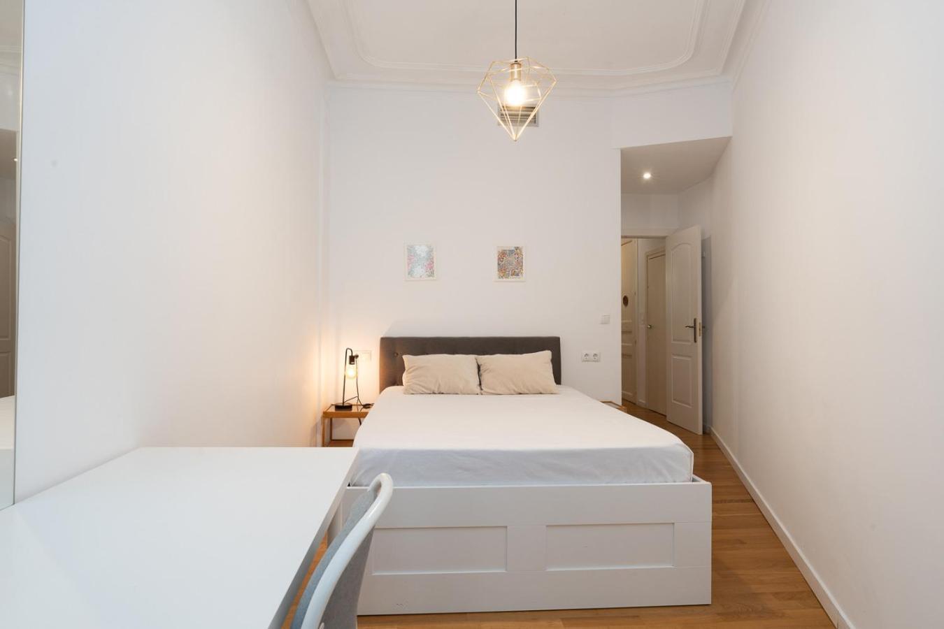 Apartamento Bright And Cozy Flat In The Heart Of The *