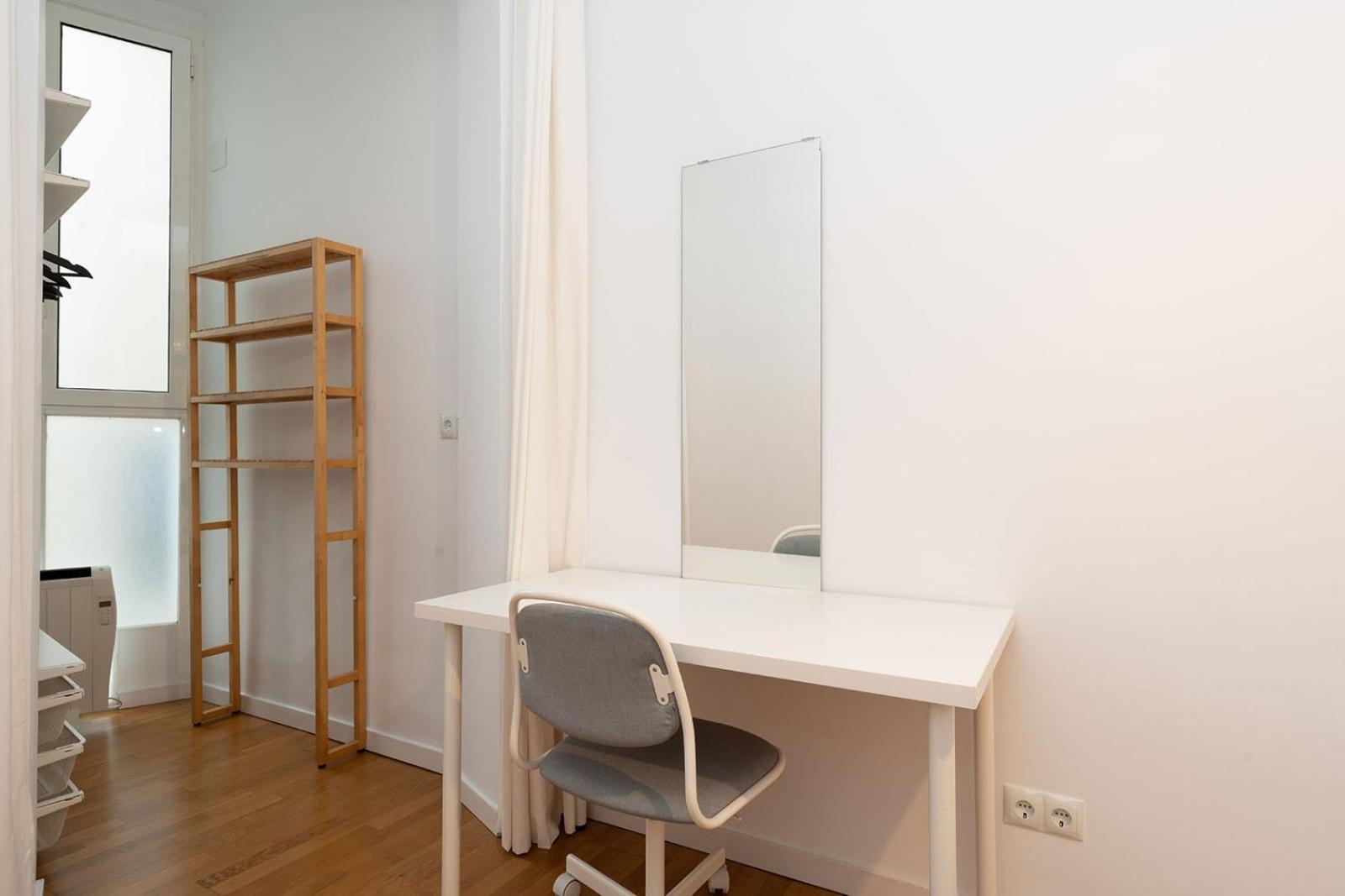Apartamento Bright And Cozy Flat In The Heart Of The Barcelona
