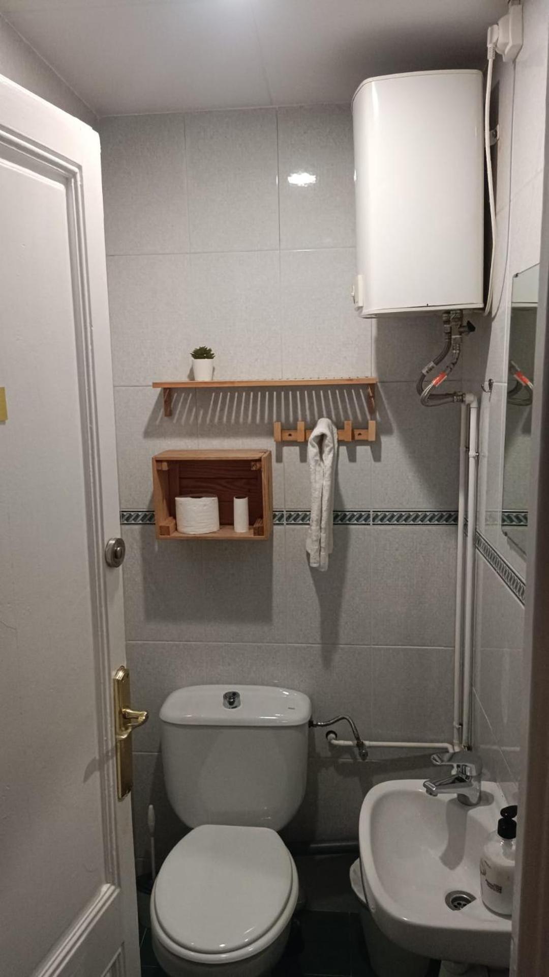 Hostal Rubi's Abode Bcn Barcelona